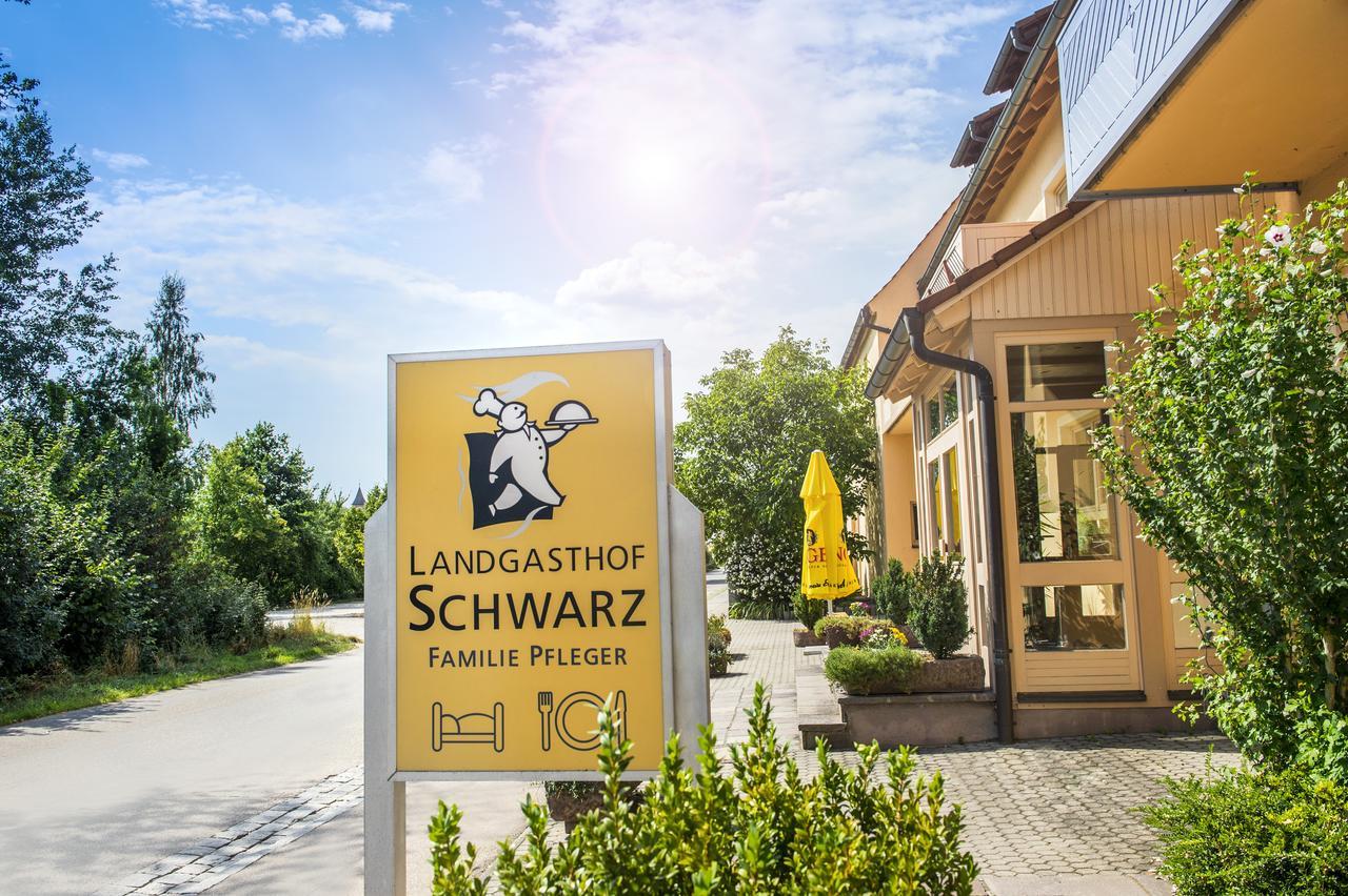 Landgasthof Schwarz Windsbach ภายนอก รูปภาพ